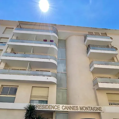 Beautiful Center Terrace Parking 아파트