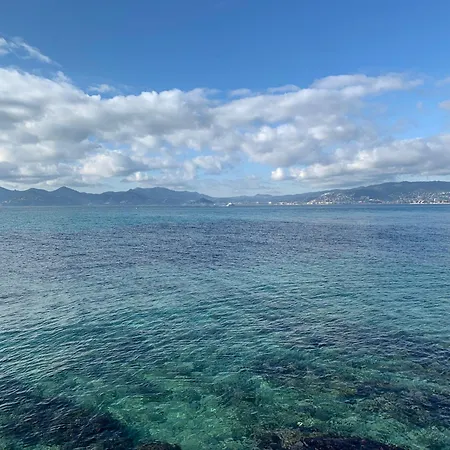 Beautiful Center Terrace Parking * 칸느