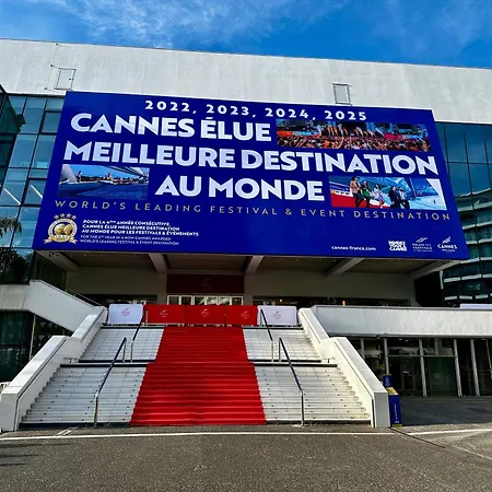 아파트 Beautiful Center Terrace Parking