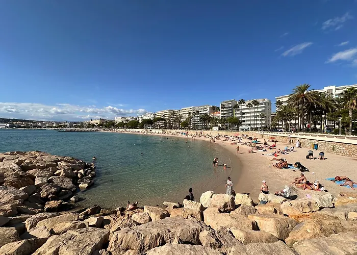 Beautiful Center Terrace Parking Lägenhet Cannes