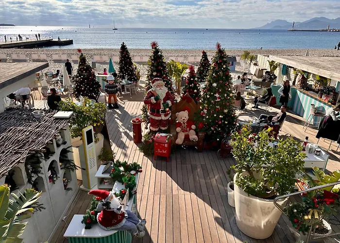 Beautiful Center Terrace Parking